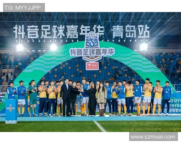 NBA球星跨界上演足球秀展现篮坛巨星在绿茵场的别样风采